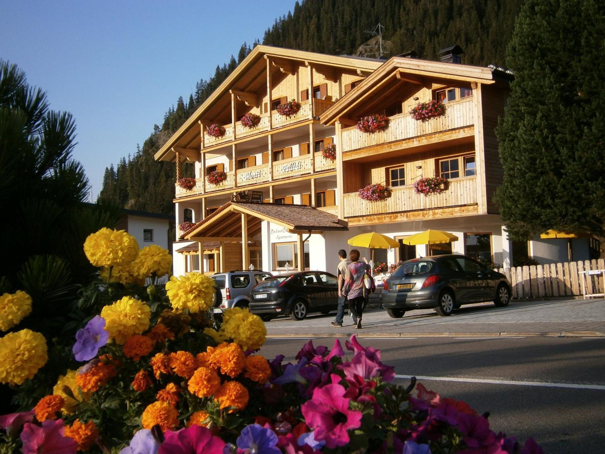 Monti Pallidi B&B Apartments Corvara In Badia Esterno foto