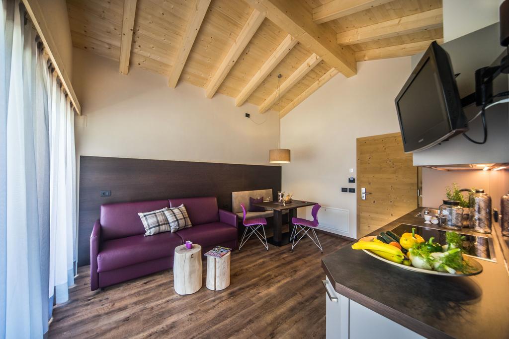 Monti Pallidi B&B Apartments Corvara In Badia Esterno foto